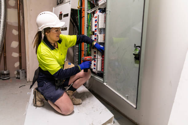 Best Emergency Electrical Repair  in Elk Rapids, MI