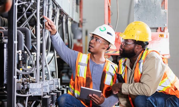 Best Electrical Contractors for Businesses  in Elk Rapids, MI